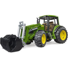 BRUDER John Deere 6920 mit Frontlader