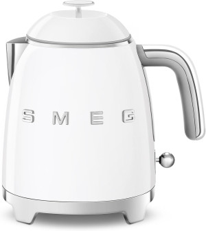 SMEG Kleiner Wasserkocher KLF05CREU, 50's Style, 0,8 L (creme)